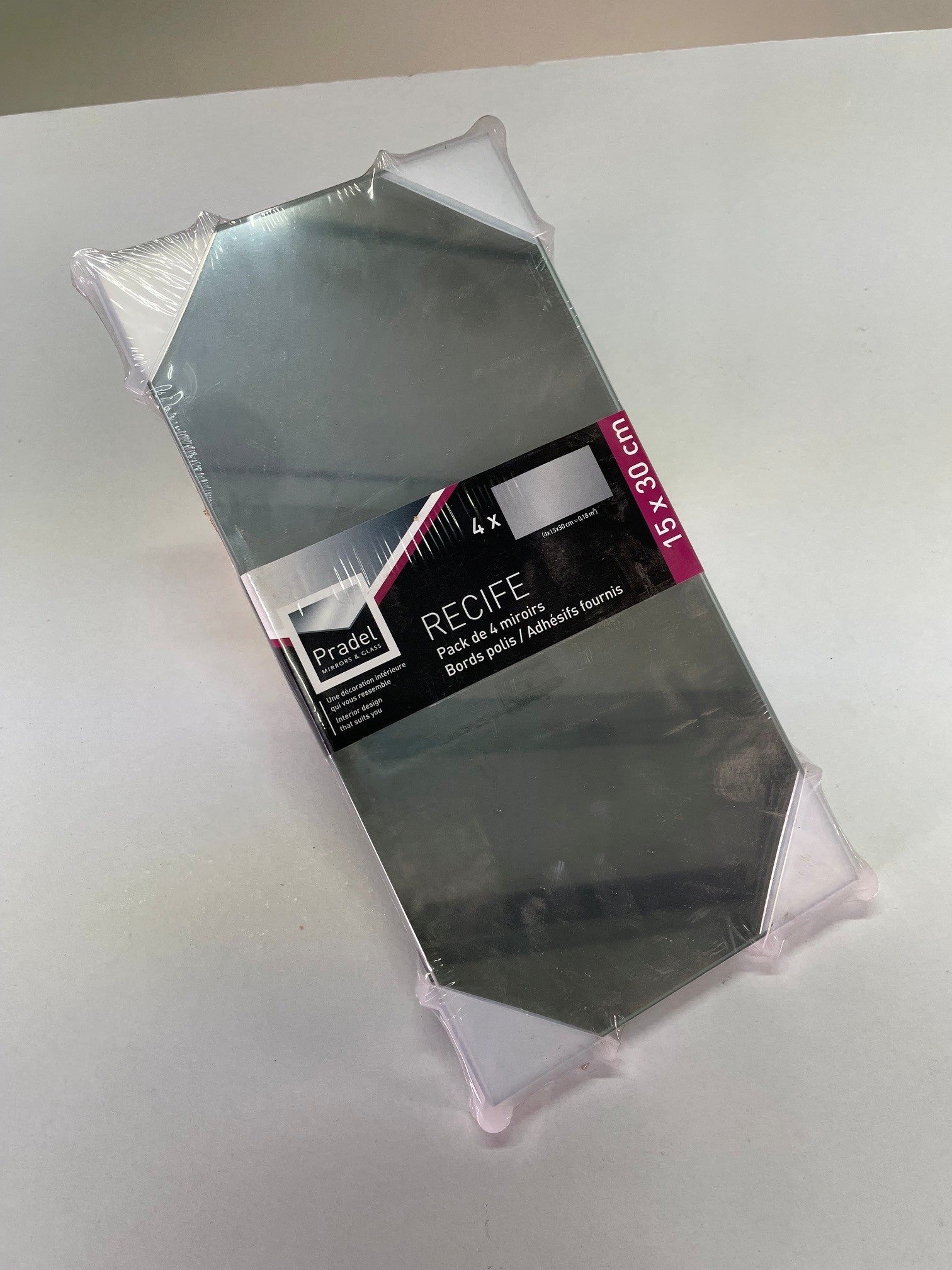 Lot de 4 miroirs 15x30 cm – Adhésifs fournis