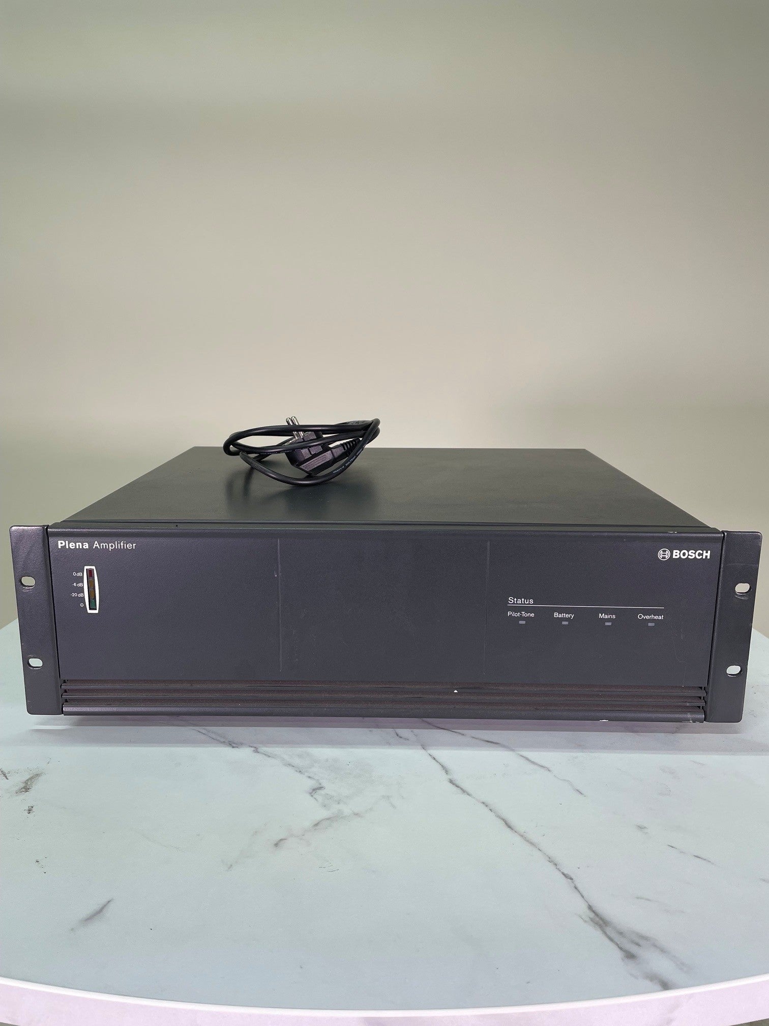 Amplificateur de puissance Bosch LBB1938/30 – 480W / 100V / EN 54-16