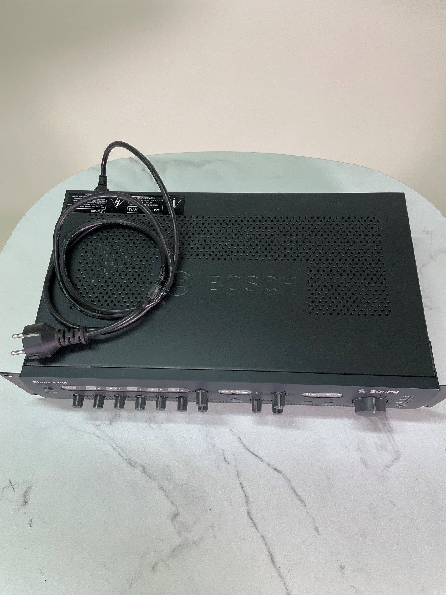 Mélangeur Bosch Plena PLE-10M2-EU – 2 zones / 6 micros / 100V