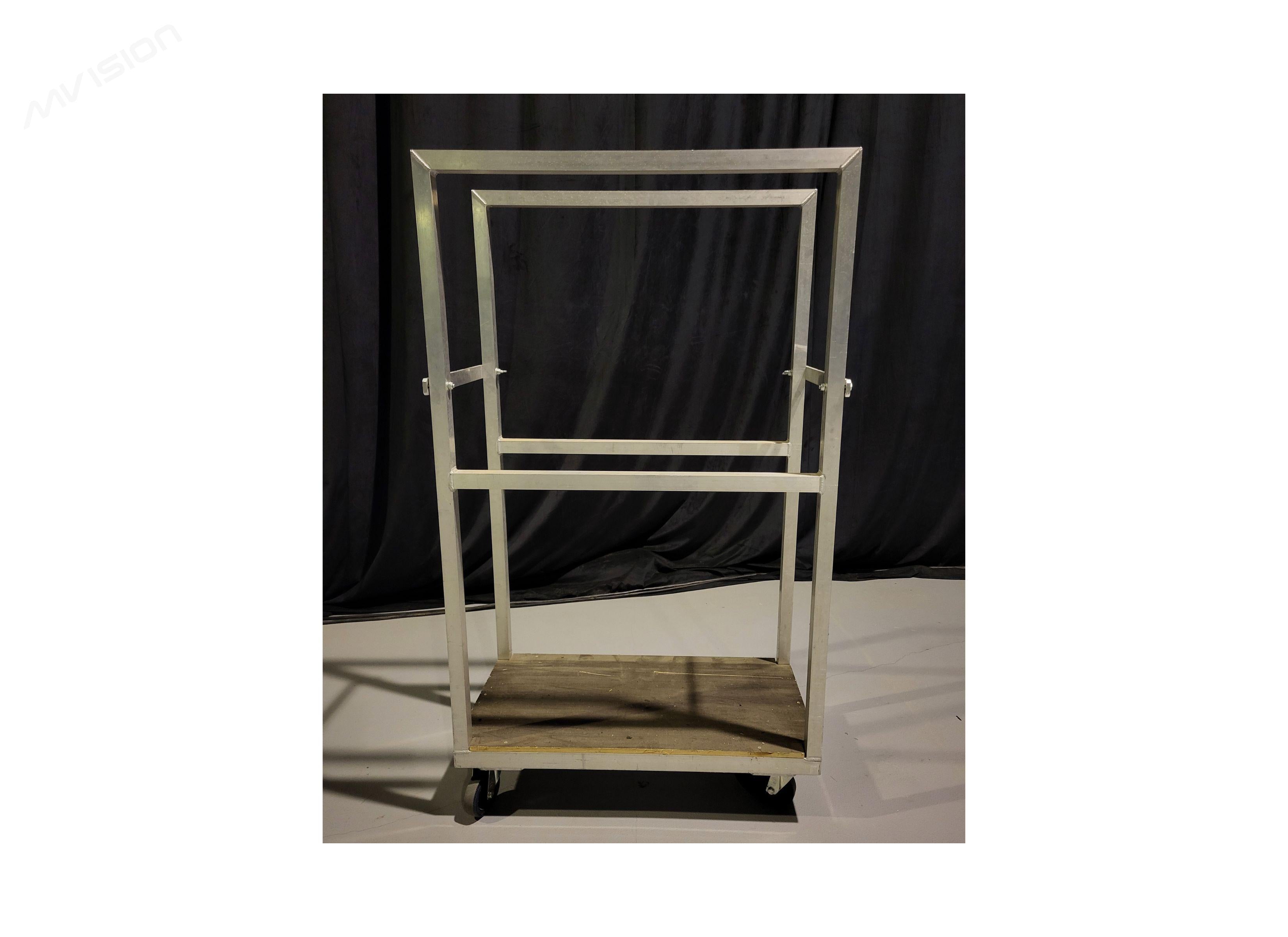 Chariot pour 4 praticables 150 x 100 cm