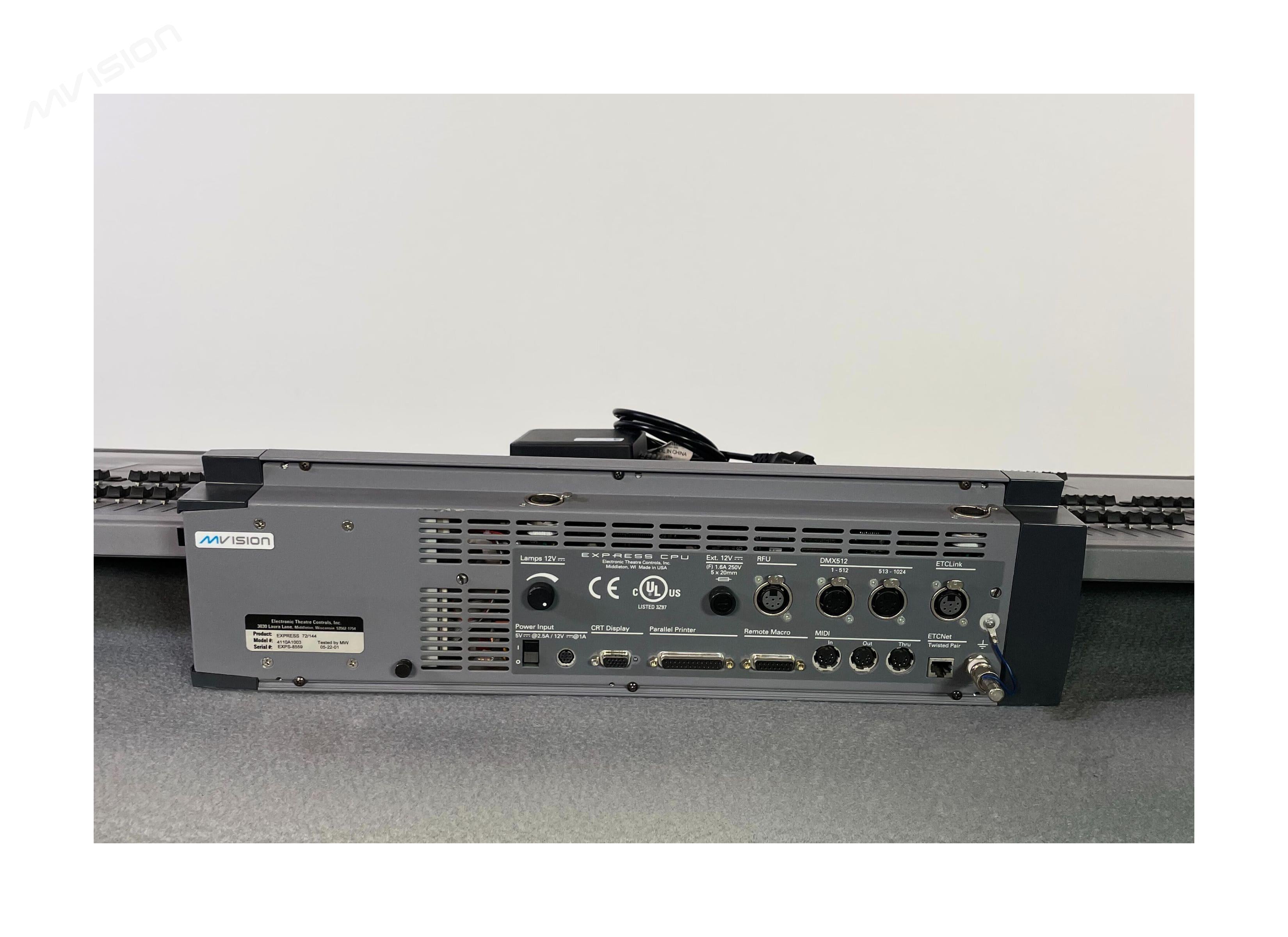 ETC Express 48/96 – Console d'éclairage DMX professionnelle