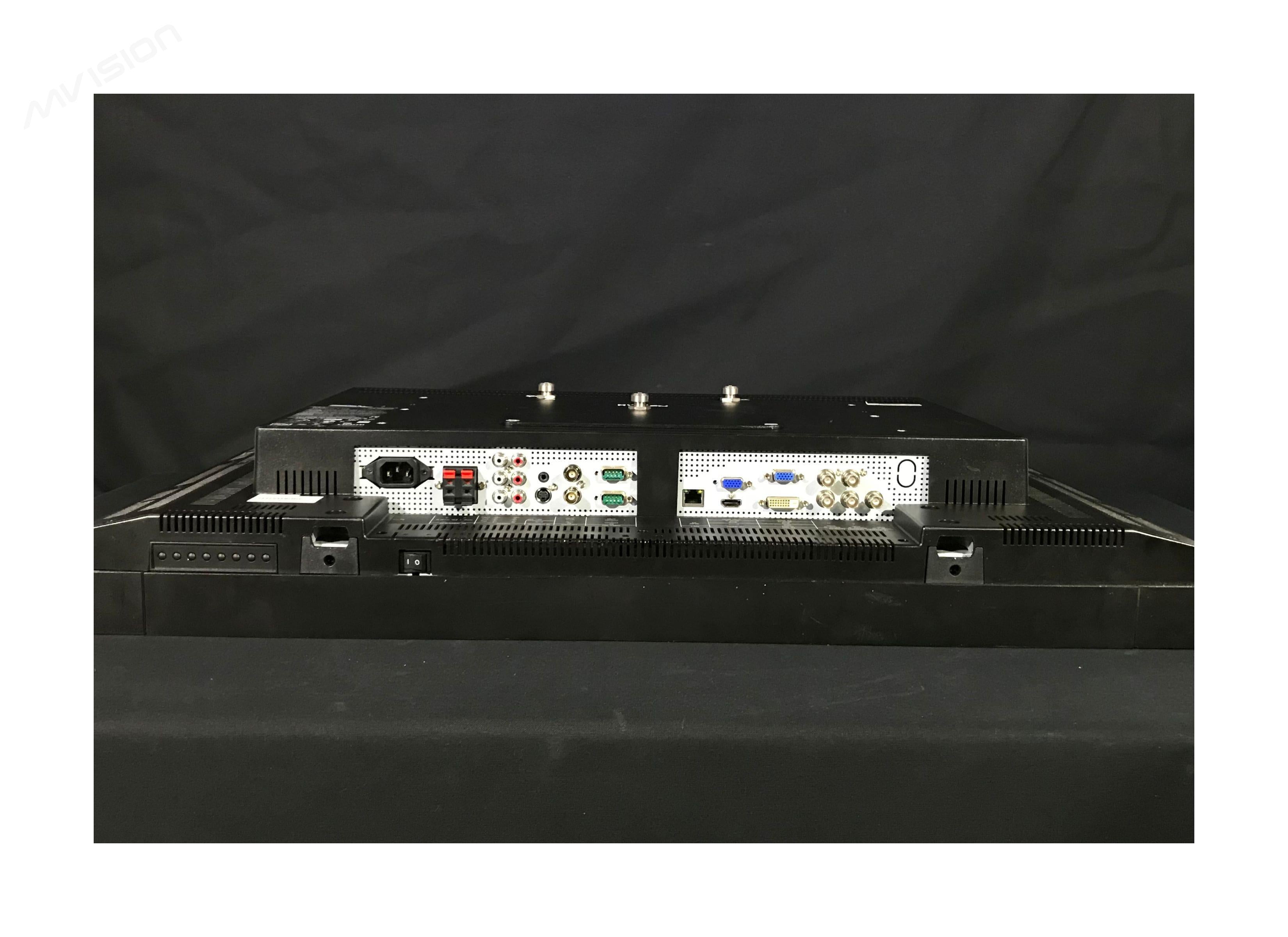 Écran professionnel 32" NEC MultiSync LCD3215
