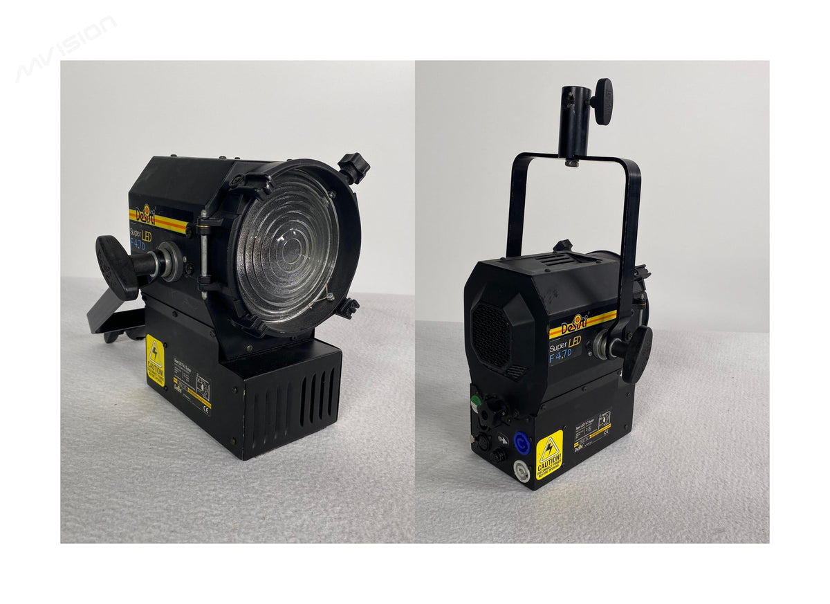 2 projecteurs Fresnel LED De Sisti Super LED F4.7 Daylight 60 W + flight case
