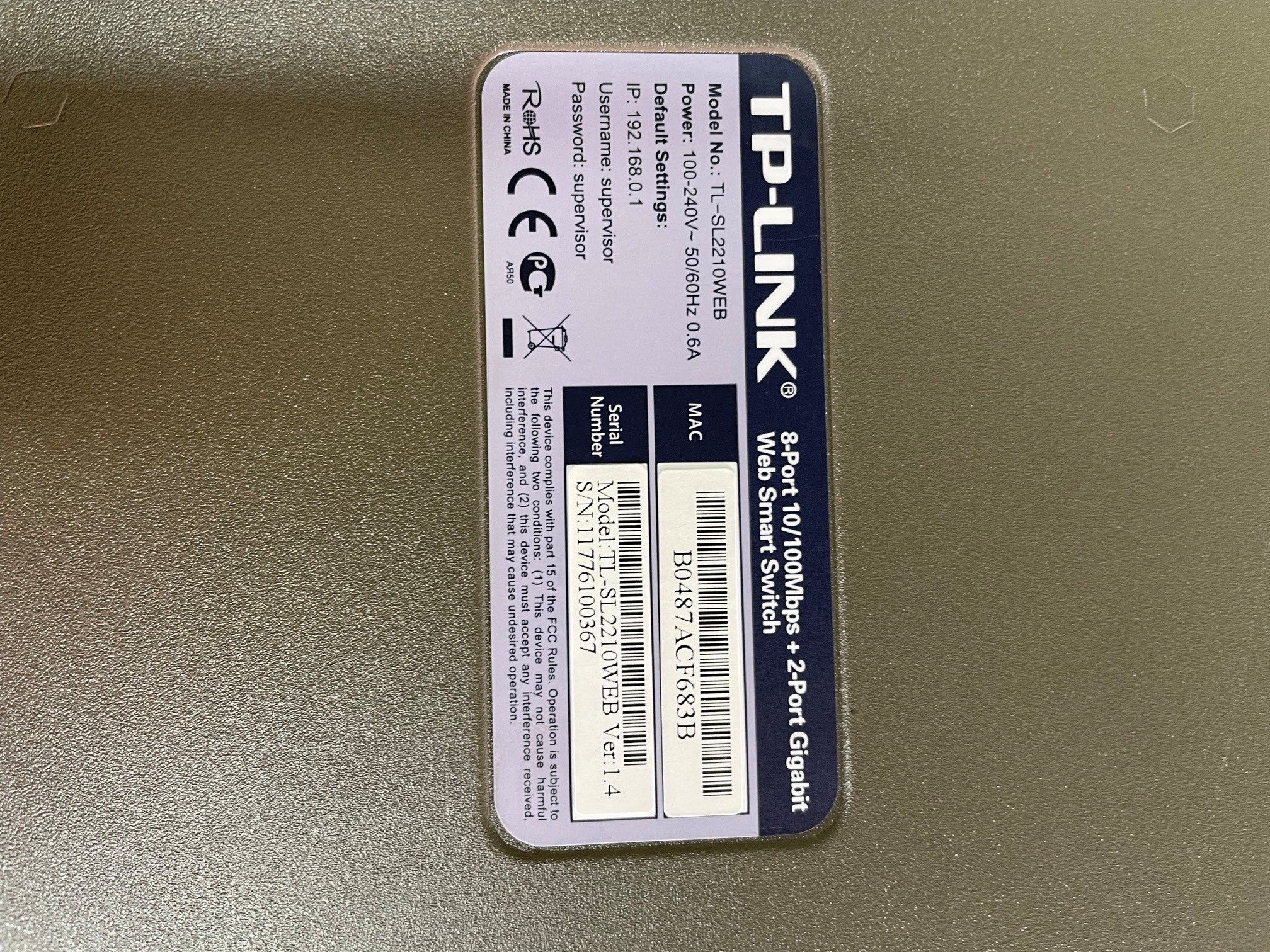 witch Web Smart TP-Link TL-SL2210WEB – 8 ports 100Mbps + 1 Gigabit + 1 SFP