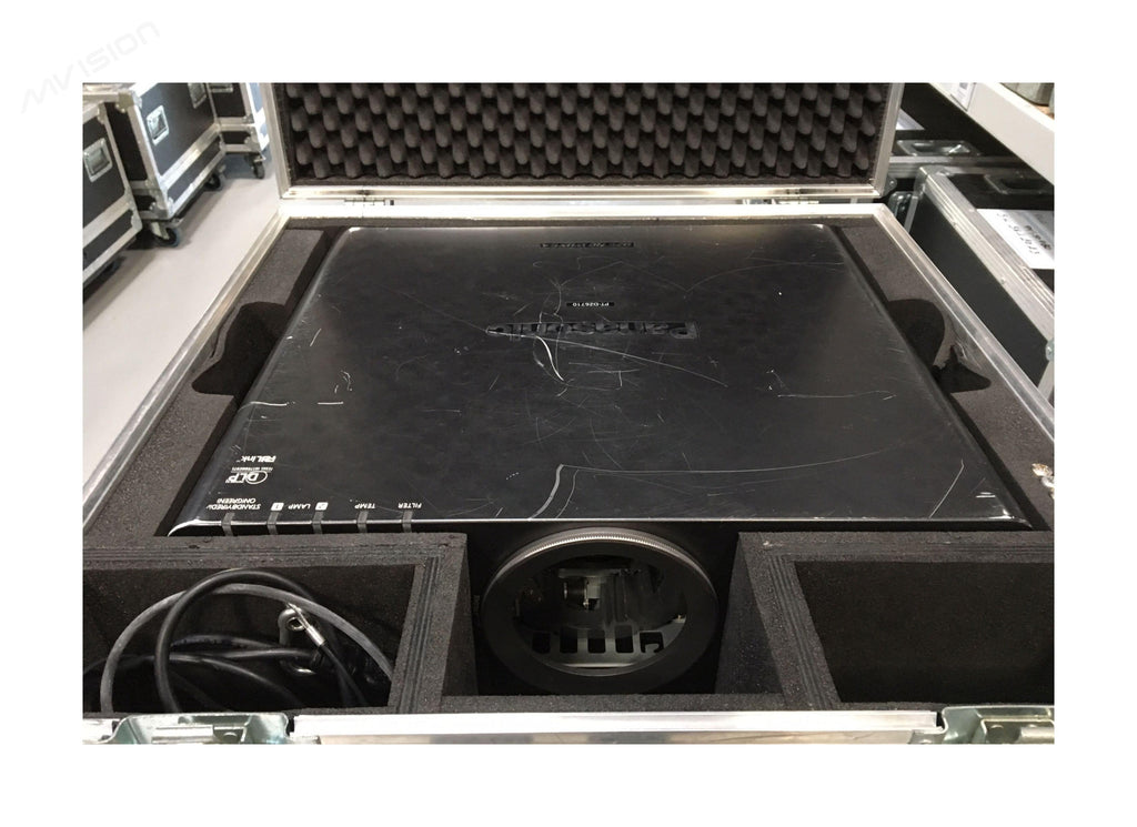 Vidéoprojecteur Panasonic PT-DZ6710 – 6 000 lumens – WUXGA – SANS OPTIQUE