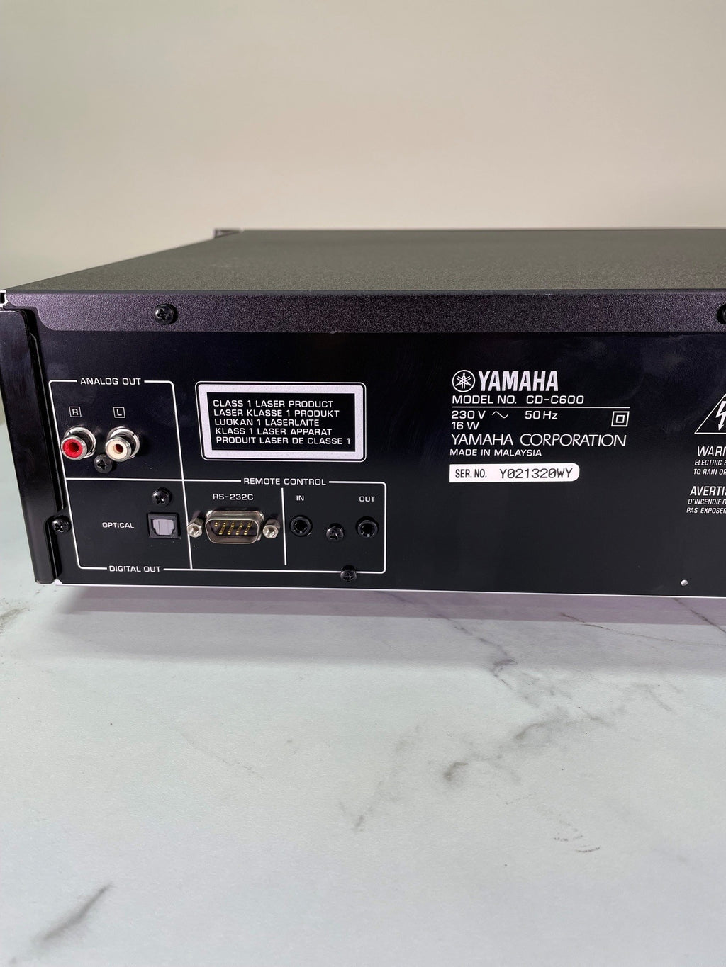Lecteur / Changeur de CD Yamaha CD-C600 – 5 disques – Rack 19"