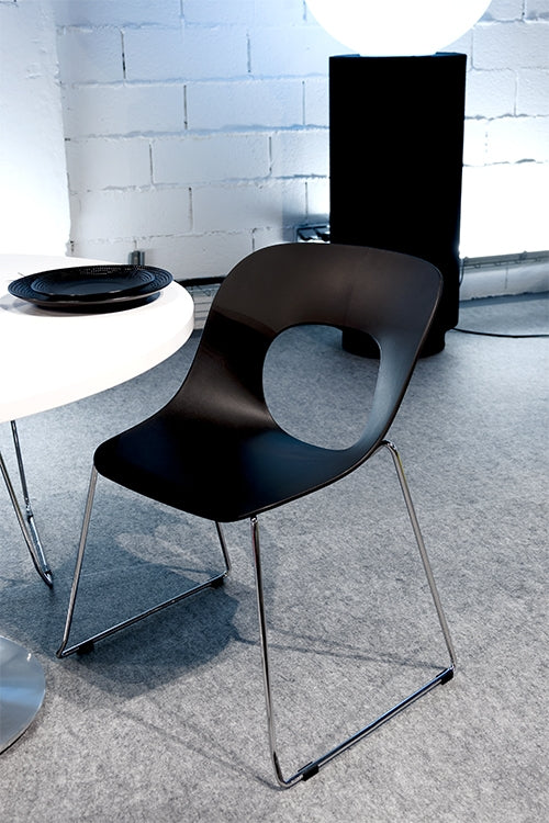 Chaise Hole - Black