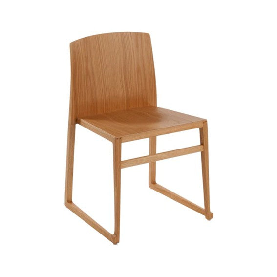 Chaise Hanna