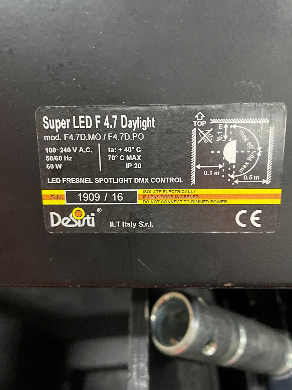 2 projecteurs Fresnel LED De Sisti Super LED F4.7 Daylight 60 W + flight case