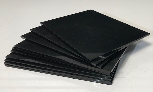 Jeu de plaques plexi noires collection AV 45,5x10 et AR 27,5x20 cm